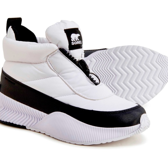 Sorel Out and About III Boots - Picture 2 of 7